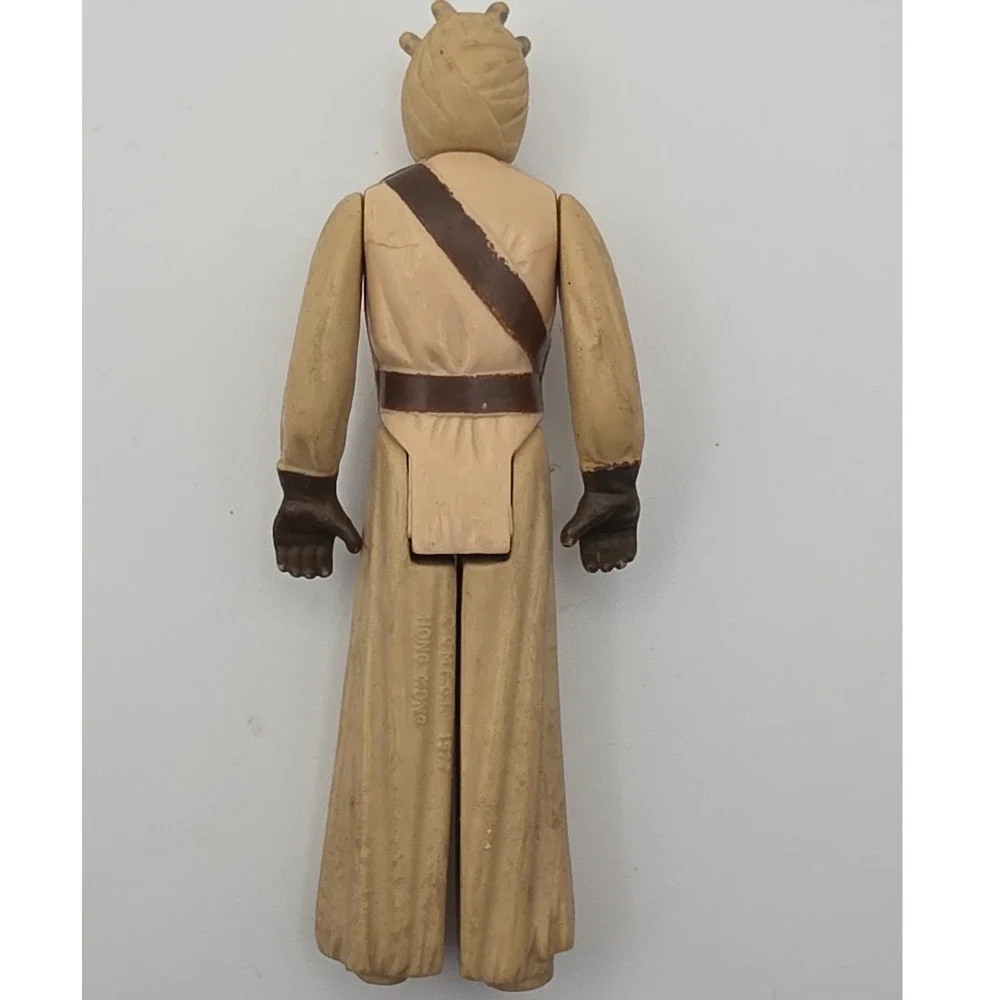 Kenner Action Figure 3.75in Tan Fair 1977 Tusken Raider GMFGI Vintage Toy